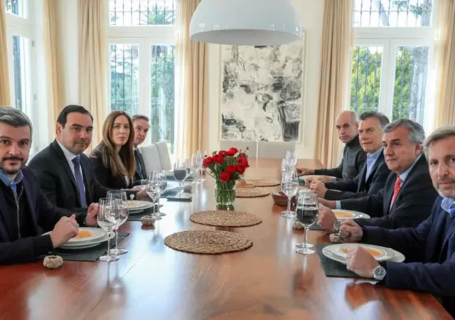 macri-gobernadores-olivos-oficialistas-cambiemos-3