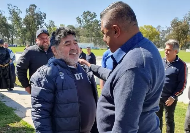 Maradona-Tapia