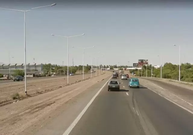 policiales-mendoza-muerto-accidente-taxi-acceso-sur