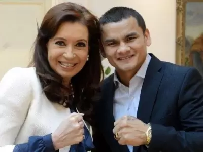 maidana-con-cristina-kirchner--alberto-fernandez-frente-de-todos-secretario-a-de-deportes-2019-