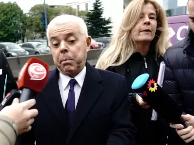 N�stor-Oyarbide