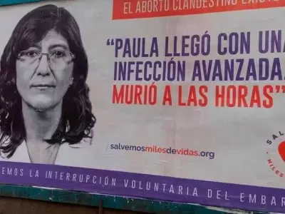 campa�a-salemos-miles-de-vidas-medicos-de-todo-el-pasi-argentina-aborto-legal-clandestino-clandestinidad-profesionales-salud-2019-redes-sociales-6