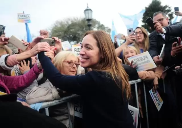 maria-eugenia-vidal-cumpleaos-marcha-de-apoyo