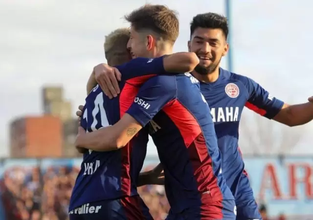 Lan�s-Argentinos-Juniors-Copa-Argentina