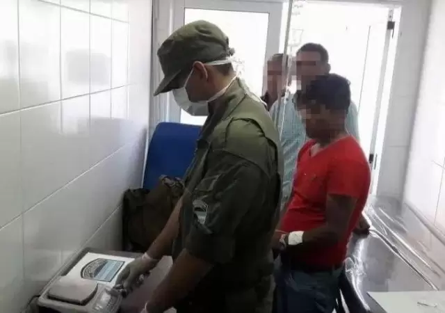 detenidos-coca�na-bolivianos-droga-polic�a