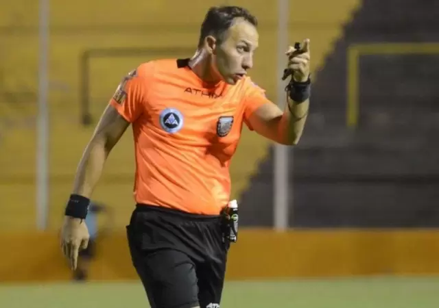 Lucas-Comesa�a