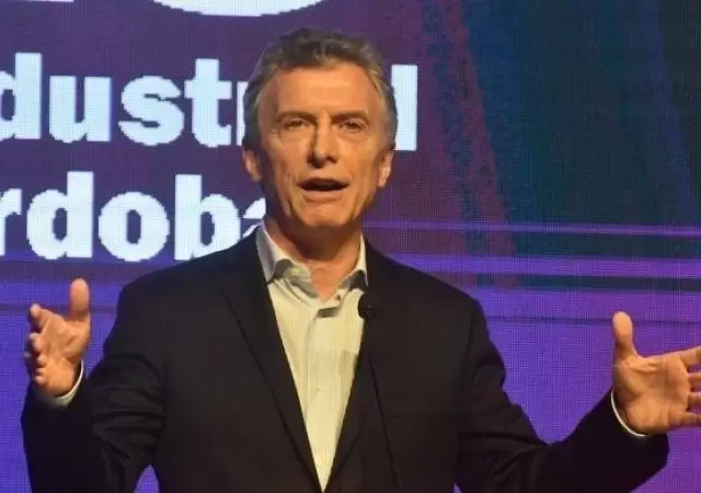 Macri-2