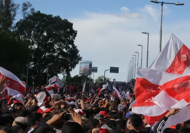Hinchas-River1