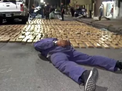 golpe-narcotrafico-persecusion-tiroteo-choque-lanues-detenidos-2-dos-mil-kilos-toneladas-de-marihuana