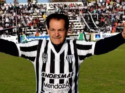 v�ctor-legrotaglie-maradona-mendoza-visita-3