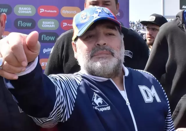 Diego-Maradona