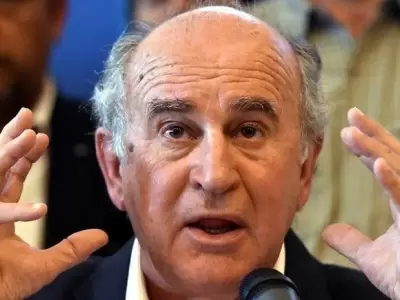 Oscar-Parrilli-Germ�n-Garavano