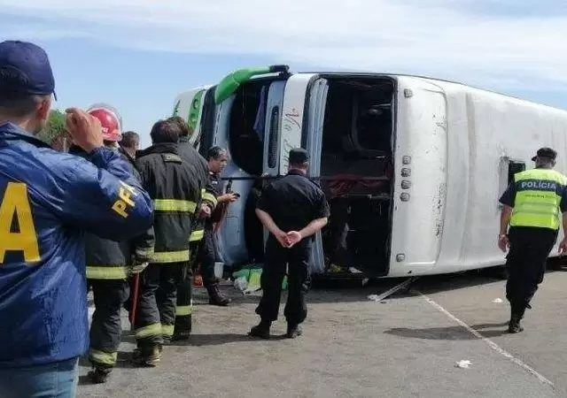 accidente-ruta-lezama-micro-vuelco-chofer