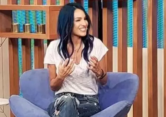 pampita-pelo-azul-instagram-online-2019-color-comienzo-programa-3