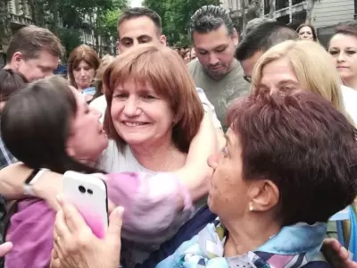Patricia-Bullrich-Plaza-de-Mayo