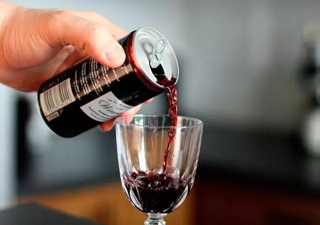 vino-en-lata-bodega-mendoza-fecovita-estancia-mendoza-mendocina-noviembre-2019