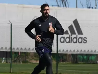 lucas-pratto-accidente-de-transito-ezeiza-entrenamiento-2019-motociclista