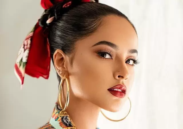 becky-g-maquillaje-instagram-foto-polemica-salvaje-cosmeticos-marca-55