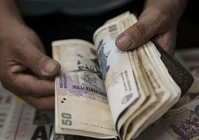 ahorro-moneda-argentina