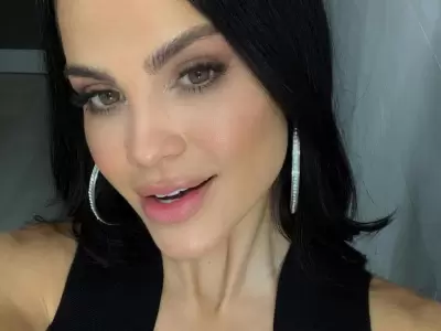 natti-natasha-tatuajes-significado-cintura-2