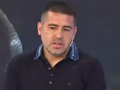 Juan-Rom�n-Riquelme-Intrusos-Daniel-Angelici