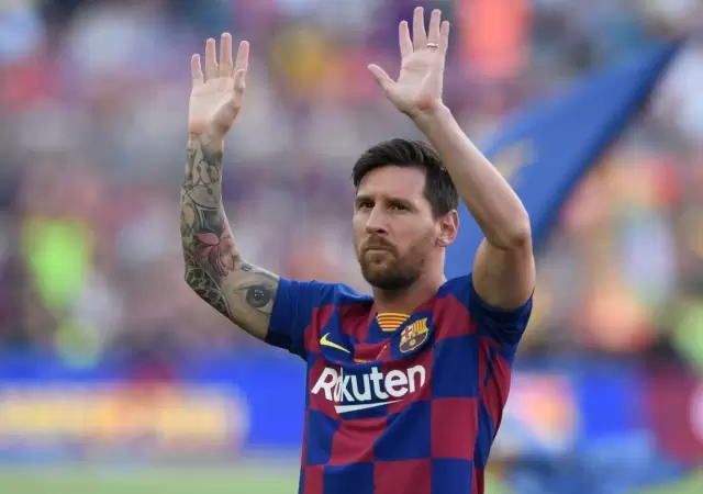 Lionel-messi-barcelona-pase-club