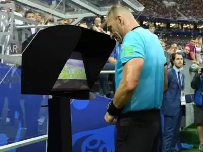VAR