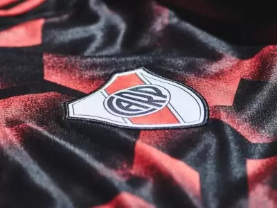 camiseta-river1