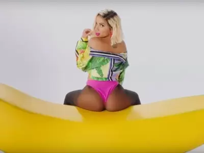 anitta-fotos-cantante-show-sexy-quenchi-show-video-latina-88