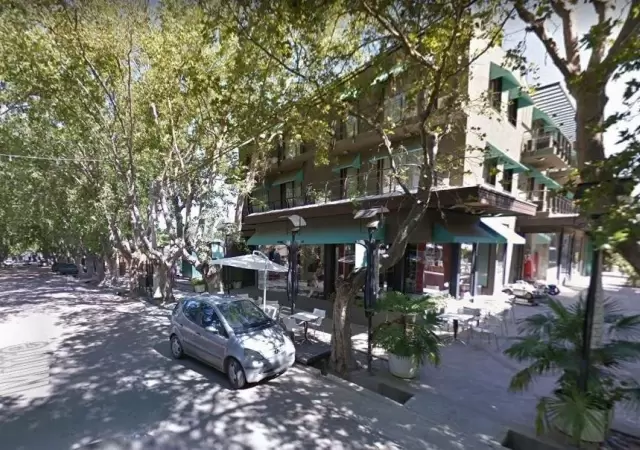 asalto-policiales-mendoza-foto-helader�a-michel