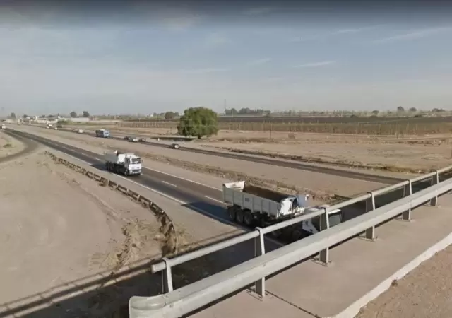 accidente-muerto-guaymall�n-auto