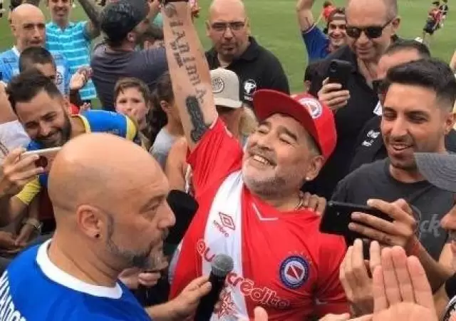Diego-Maradona-Argentinos-Juniors