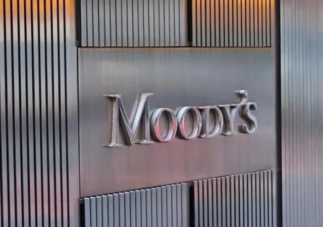 Moodys-2