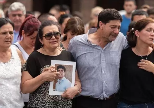 familiares-fernando-b�ez-marcha