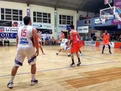 Rivadavia-b�squet-Mendoza