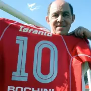 Bochini le mand� un mensaje a los jugadores y el t�cnico del Rojo: "falta..."