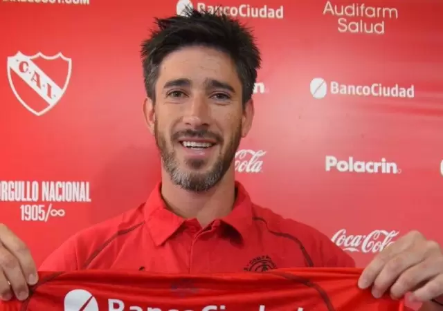 pablo-p�rez-independiente-pase-club-moyano