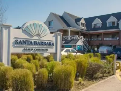 santa-barbara-696x464