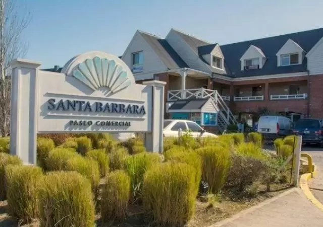 santa-barbara-696x464