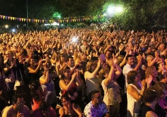 Carnaval-Luj�n-de-Cuyo