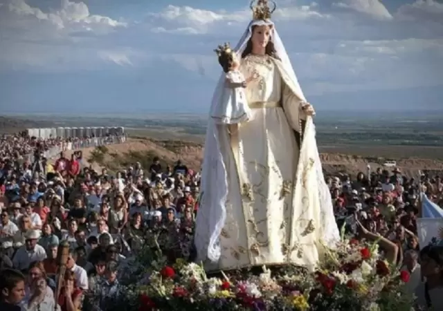 Virgen-de-la-Carrodilla-Mendoza-Vendimia
