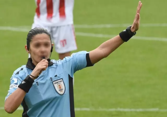 rbitro-agresin-mujer-italia-futbol-video-fotos