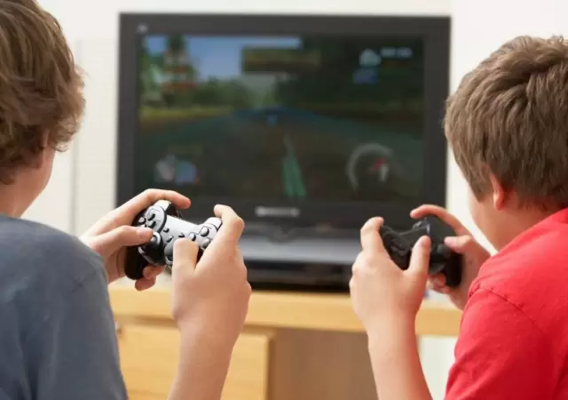 ni�os-videojuegos-familia-