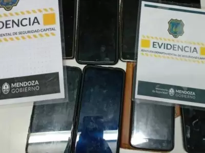 robo-celulares-festa-in-piazza-policiales-mendoza