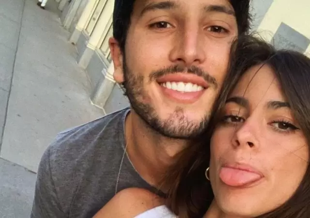tini-stoessel-sebastian-yatra-fotos-videos