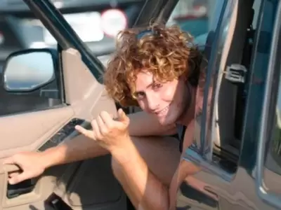 surfer-cuarentena-foto-camioneta-caso