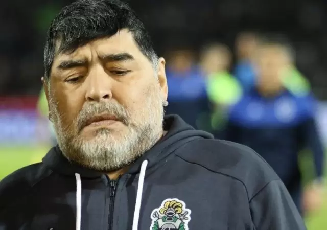 Diego-Maradona-AFA-coroanvirus