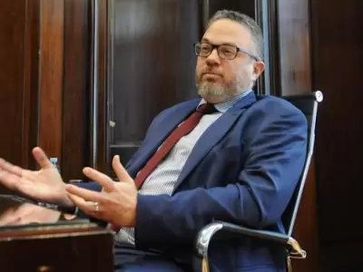 mat�as-kulfas-bancos-declaraciones-argentina