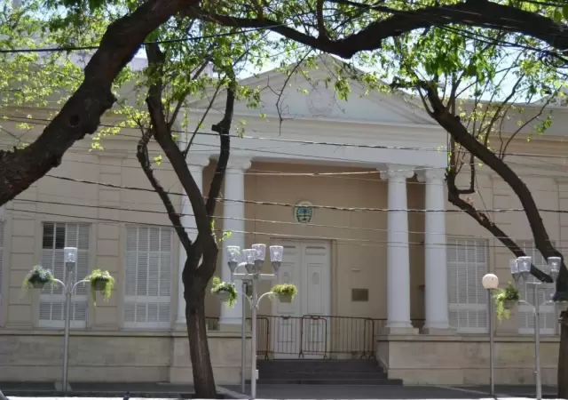 Edificio_Legislatura_de_Mendoza