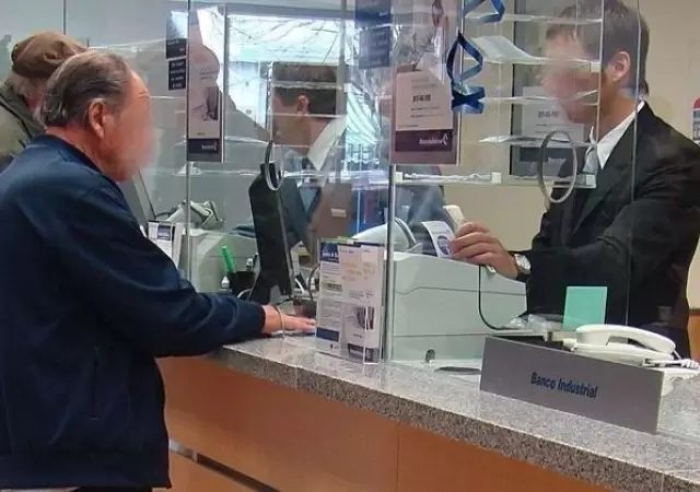 banco-atenci�n-d�as-cobro-jubilados-cuarentena-calendario